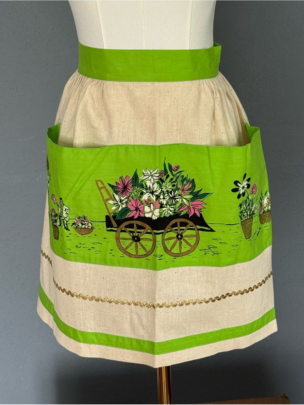 Vintage Linen Half Apron Ties at Waist Beige Green Pocket